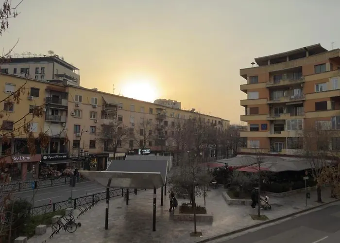 Agora Aparthotel شقة فندقية تيرانا