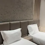 Apartahotel Agora 3*