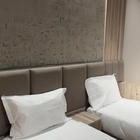 Aparthotel Agora Boutique 3*