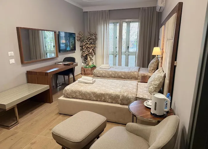 Agora Aparthotel 公寓式酒店