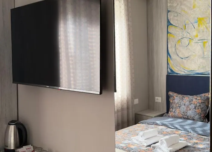 Agora Aparthotel 3* Tirana